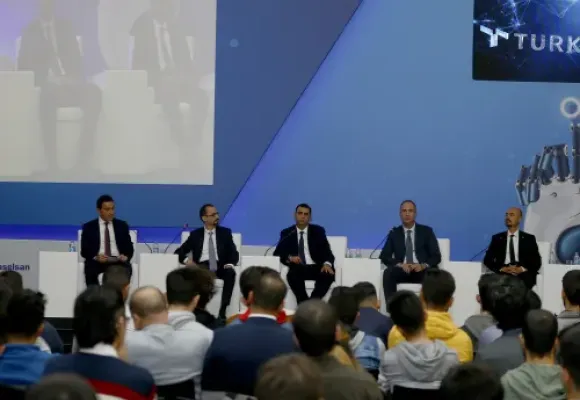 Milli haberleşme uydusu Türksat 6A paneli düzenlendi