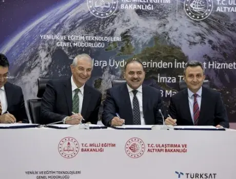 MEB ile Türksat arasında, okullara uydu üzerinden internet hizmeti sağlanmasına ilişkin işbirliğini genişleten sözleşme imzalandı