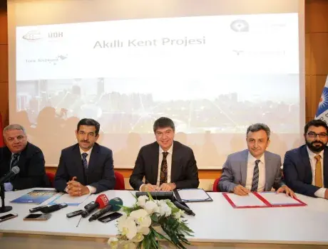 Türksat ve Türk Telekom işbirliği ile Antalya Akıllı Kent Projesi hayata geçiyor