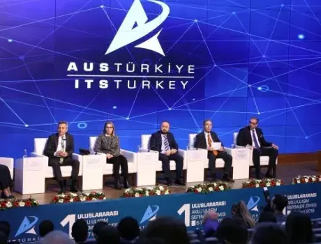 Şen: “Ulaşım sistemlerinin birbiriyle haberleşmesini, veri toplamasını ve verinin tekrar bir karar olarak geriye dönmesini sağladığınızda sistemler akıllanıyor”