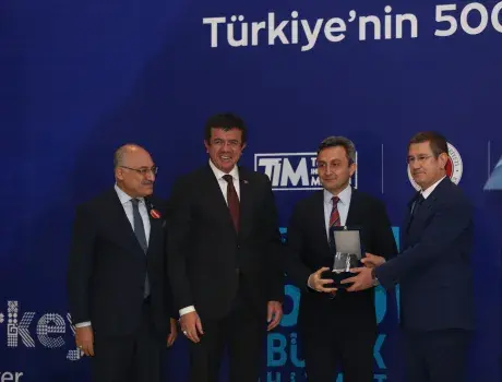 Türksat Receives "Turkey's Exporter of Service" Award in Communication Category